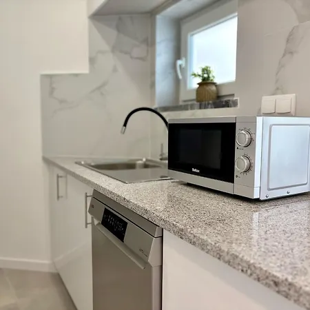 Apartament Aurora Abode *