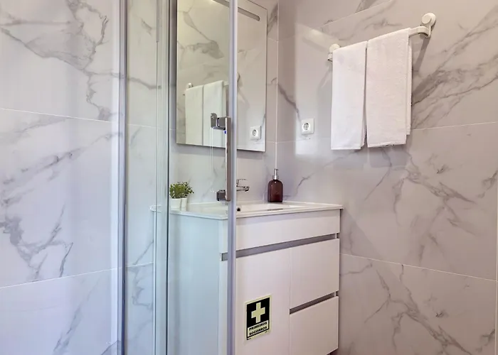 Aurora Abode Апартаменты *