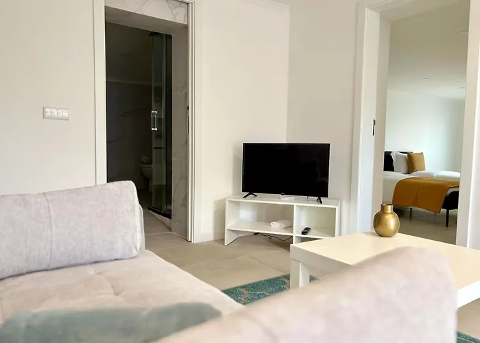 Апартаменты Aurora Abode Калдаш-да-Раинья